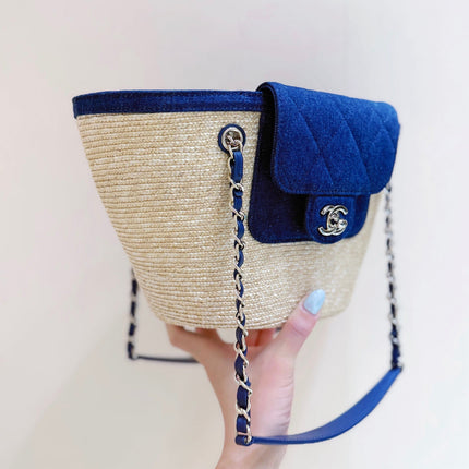 CHANEL 26S TOTE BAG 25 IN BEIGE FABRIC AND BLUE CALFSKIN