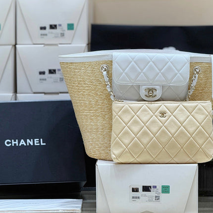 CHANEL 26S TOTE BAG 25 IN BEIGE FABRIC AND WHITE CALFSKIN