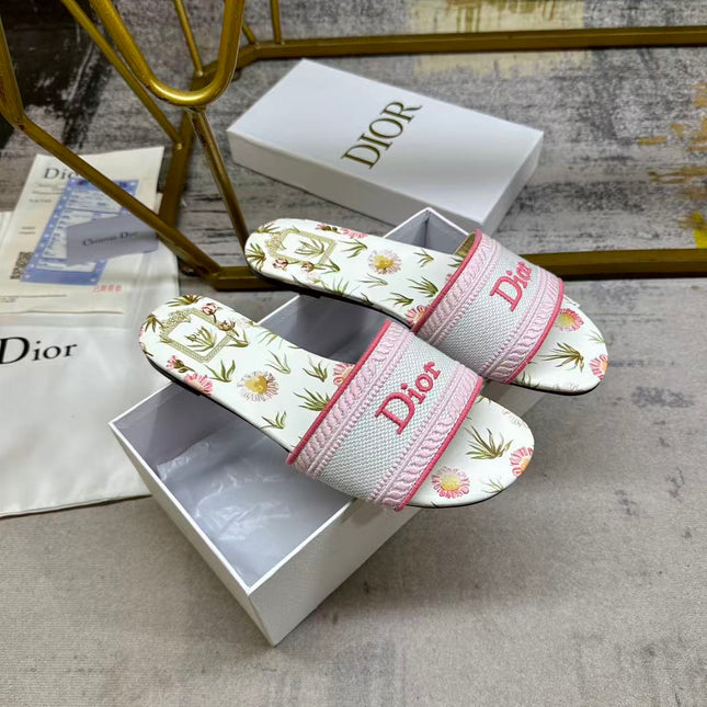DIOR 26S DWAY SLIDE FLOWER EDITION IN PINK MIX WHITE FABRIC
