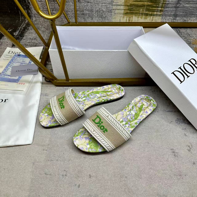 DIOR 26S DWAY SLIDE FLOWER EDITION IN GREEN FABRIC