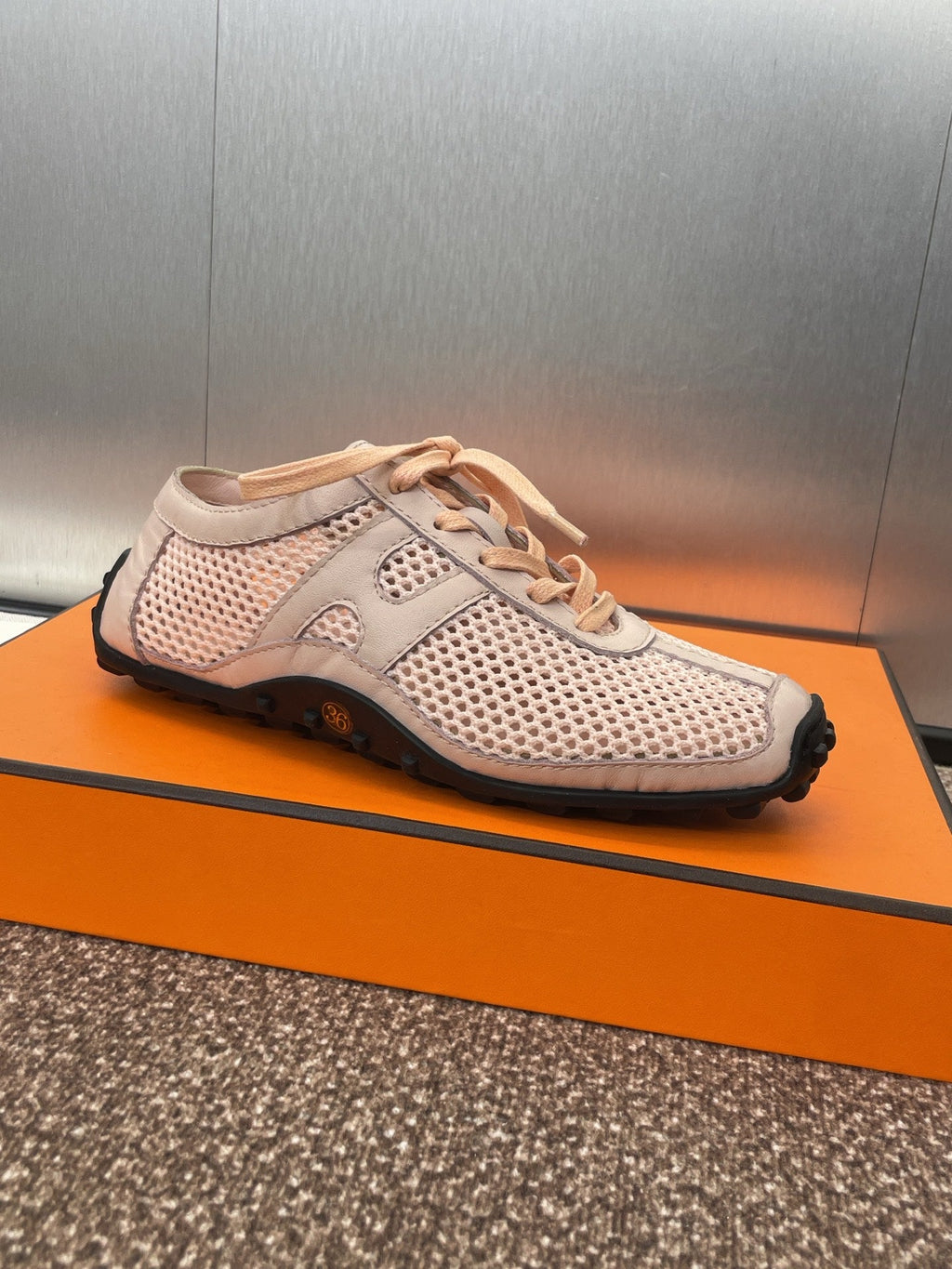 KIGA SNEAKER IN LIGHT PINK CROCHET KNIT AND CALFSKIN