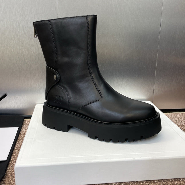 CELINE 26S ANKLE BOOTS 45 MM IN BLACK CALFSKIN