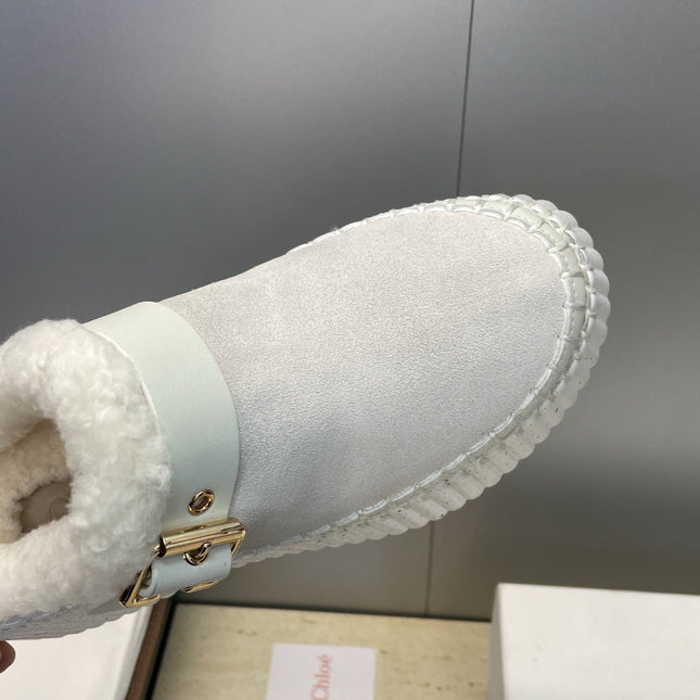 CHLOÉ 26S FUR-LINED WEDGE MULES IN LIGHT GREY SUEDE
