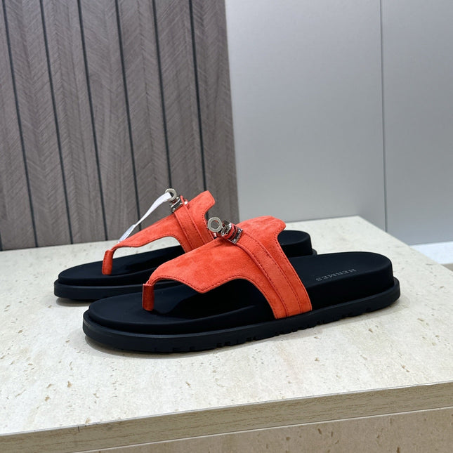 HM 26S EMPIRE SANDAL IN CORAL ORANGE SUEDE SILVER HARDWARE