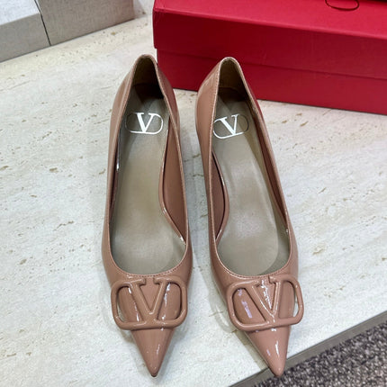 VALENTINO 26S HIGH HEELS 40 MM IN NUDE PATENT CALFSKIN