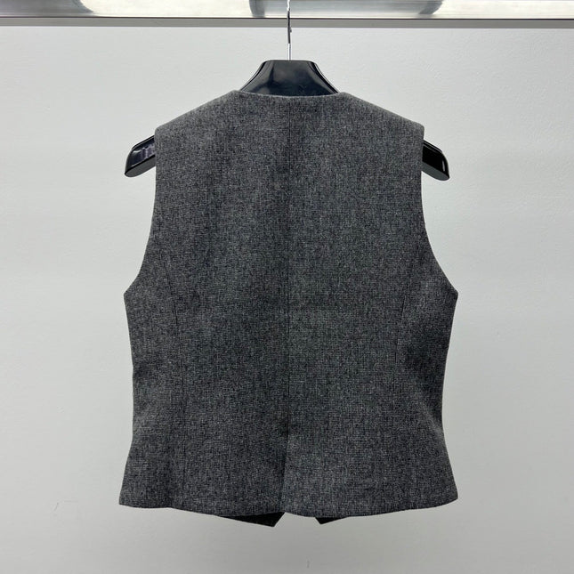 LORO PIANA 26S V-NECK BUTTONED VEST 901