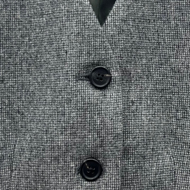 LORO PIANA 26S V-NECK BUTTONED VEST 901