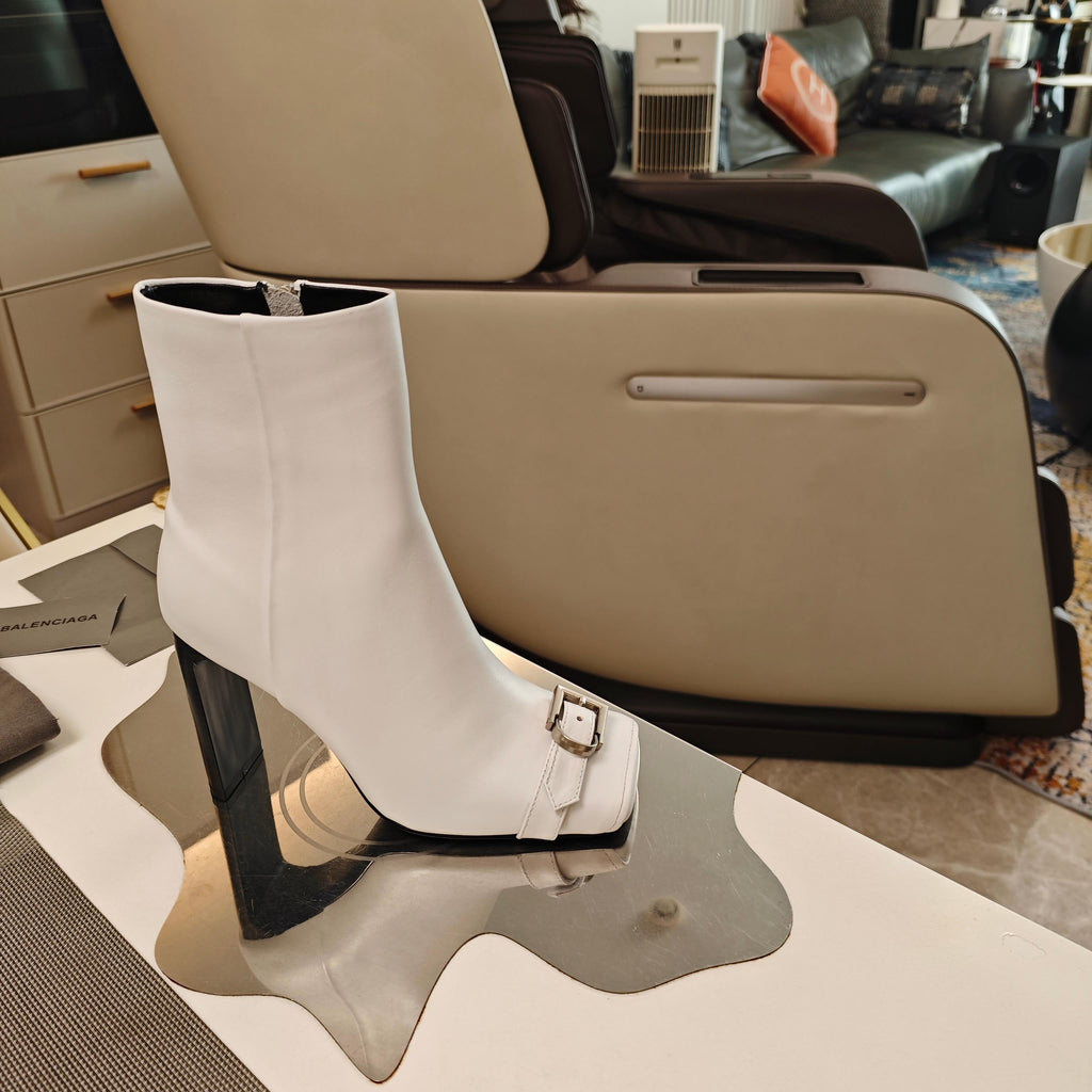 BALENCIAGA 25S BEL AIR BOOTS 115 MM IN WHITE CALFSKIN WITH SILVER HARDWARE