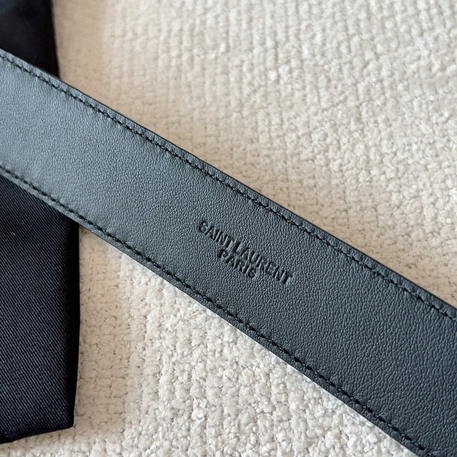 YSL 25S BELT 30 MM IN BLACK CALFSKIN SNAKE-EMBOSSED 571011