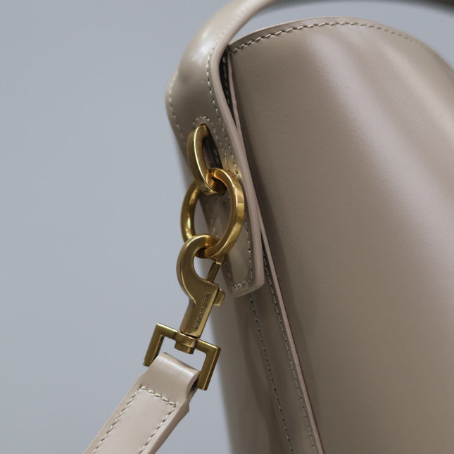 YSL 25S LE 37 BUCKET 20 IN BEIGE CALFSKIN GOLD HARDWARE