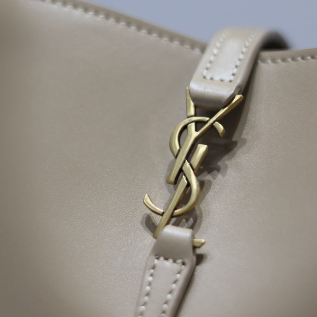YSL 25S LE 37 BUCKET 15 IN BEIGE CALFSKIN GOLD HARDWARE