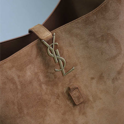LE 5 À 7 LARGE SUPPLE HOBO BAG 31 IN BRONZE BROWN SUEDE