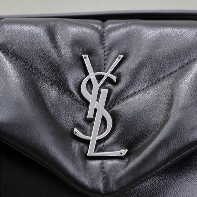 YSL 25S LOULOU PUFFER MM 29 IN BLACK CALFSKIN SILVER HARDWARE