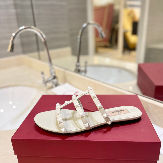 VALENTINO 26S ROCKSTUD CAGED SANDALS IN WHITE CALFSKIN