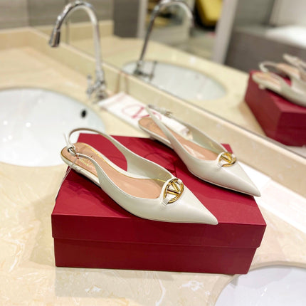 VALENTINO 26S POINTED TOE FLAT SLINGBACKS IN CREAM WHITE CALFSKIN