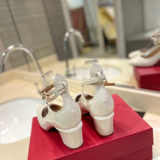 VALENTINO 26S ANKLE STRAP PUMPS 60 MM IN CREAM WHITE PATENT CALFSKIN