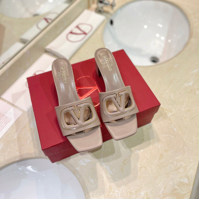 VALENTINO 26S BLOCK-HEEL SANDALS 65 MM IN BEIGE CALFSKIN WITH LOGO