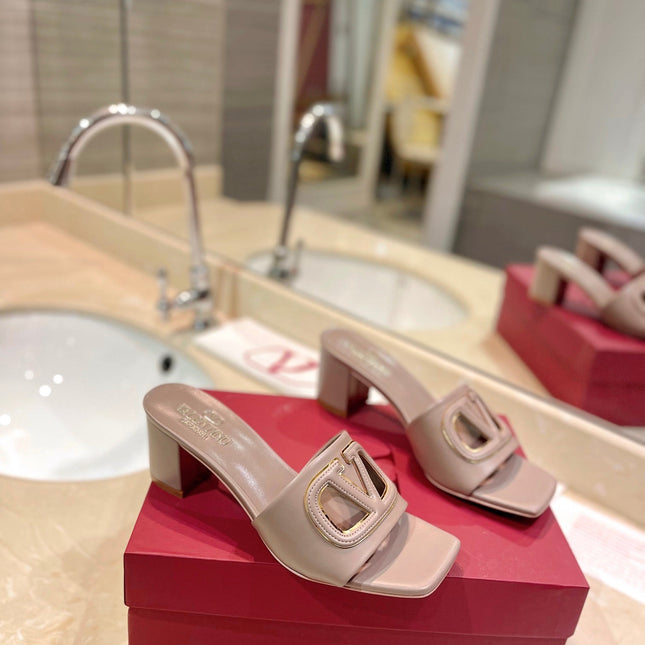 VALENTINO 26S BLOCK-HEEL SANDALS 65 MM IN BEIGE CALFSKIN WITH LOGO