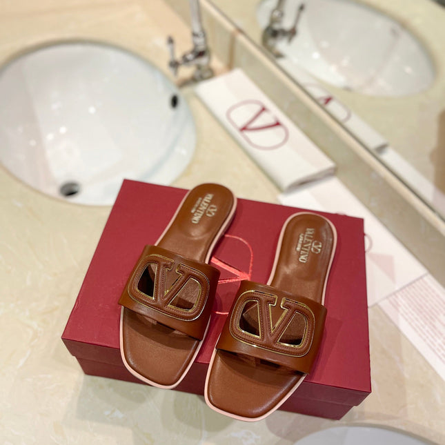 VALENTINO 26S SLIDES IN BROWN CALFSKIN WITH LOGO