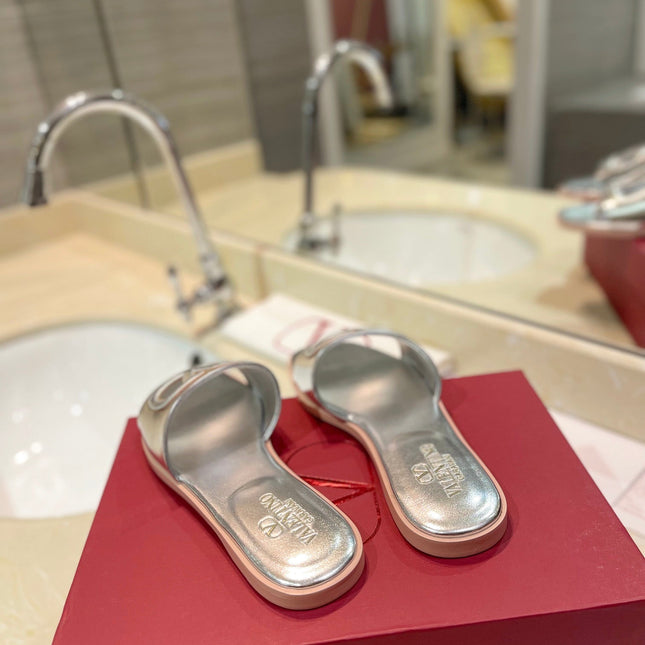 VALENTINO 26S SLIDES IN SILVER CALFSKIN WITH LOGO