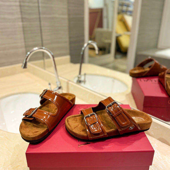 VALENTINO 26S FOOTBED SANDALS IN BROWN GLOSSY LEATHER MIX SUEDE
