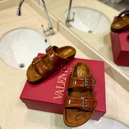VALENTINO 26S FOOTBED SANDALS IN BROWN GLOSSY LEATHER MIX SUEDE