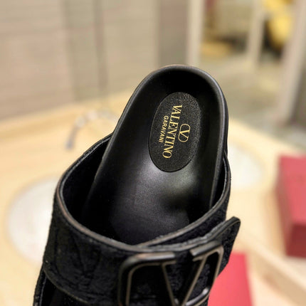 VALENTINO 26S VELCRO SANDALS IN BLACK JACQUARD FABRIC AND LEATHER WITH HARDWARE