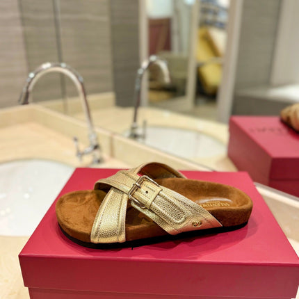 VALENTINO 26S CROSS STRAP SANDALS IN GOLD GRAINED LEATHER MIX BROWN SUEDE