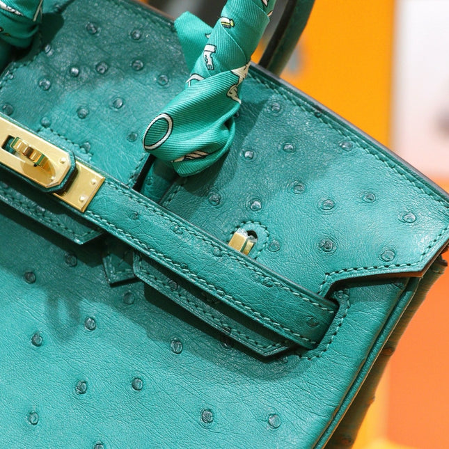 HM 25S BIRKIN 25 CM IN DARK GREEN OSTRICH WITH GOLD HARDWARE