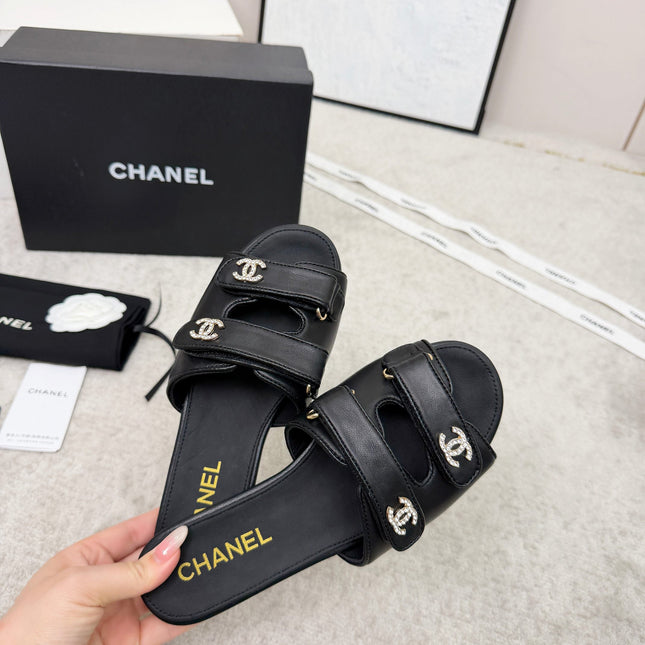 CHANEL 26S DOUBLE STRAP SLIDE SANDALS IN BLACK CALFSKIN