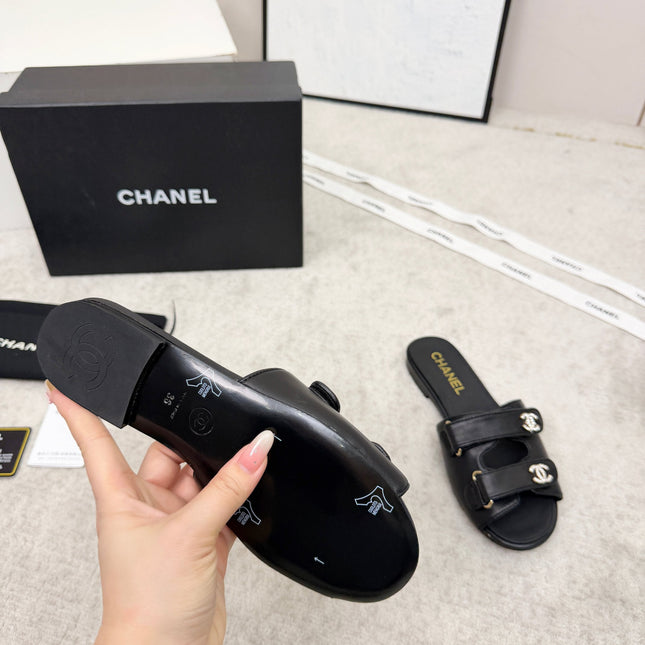 CHANEL 26S DOUBLE STRAP SLIDE SANDALS IN BLACK CALFSKIN