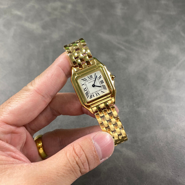 PANTHÈRE CARTIER WATCH IN GOLD CASE