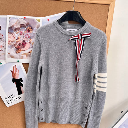 THOM 26S ROUND-NECK KNIT SWEATER 295