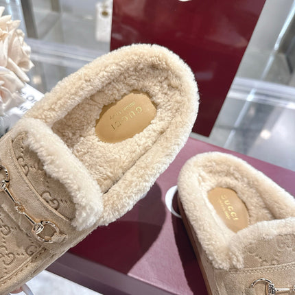 GUCCI 26S MULES IN BEIGE SUEDE GG LOGO PATTERN