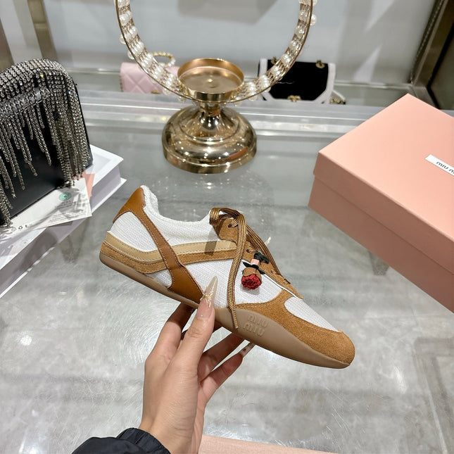 MIUMIU 26S LACE UP SNEAKERS IN BROWN SUEDE WHITE FABRIC CHARM DETAIL