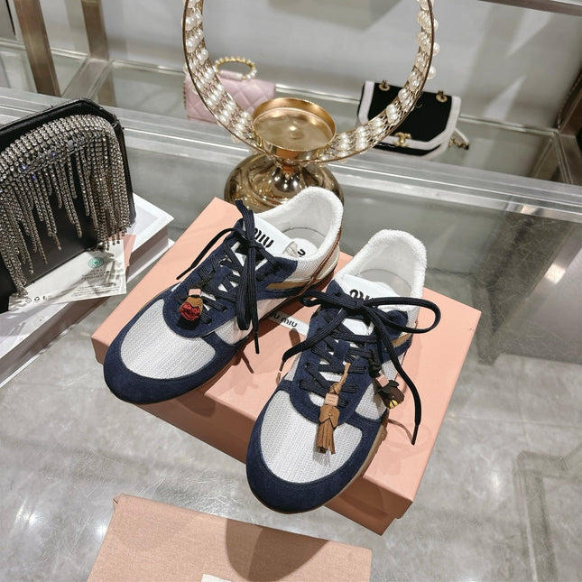 MIUMIU 26S LACE UP SNEAKERS IN NAVY BLUE SUEDE WHITE FABRIC CHARM DETAIL