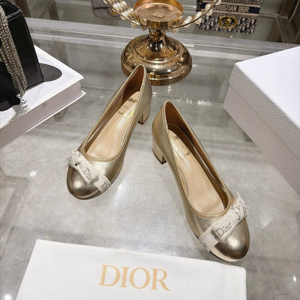 DIOR 26S BLOCK HEEL PUMPS 35MM IN GOLD CALFSKIN WITH FRONT BOW