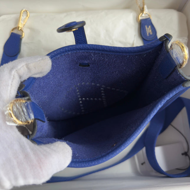 HM 25S EVELYNE 17 CM IN NAVY BLUE COWHIDE WITH GOLD HARDWARE