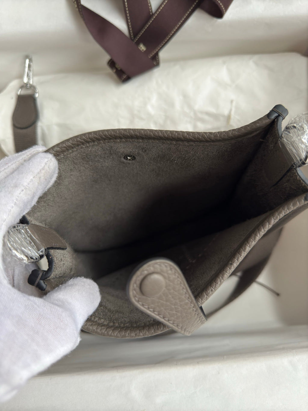 HM 25S EVELYNE 17 CM IN GRAY COWHIDE WITH SILVER HARDWARE