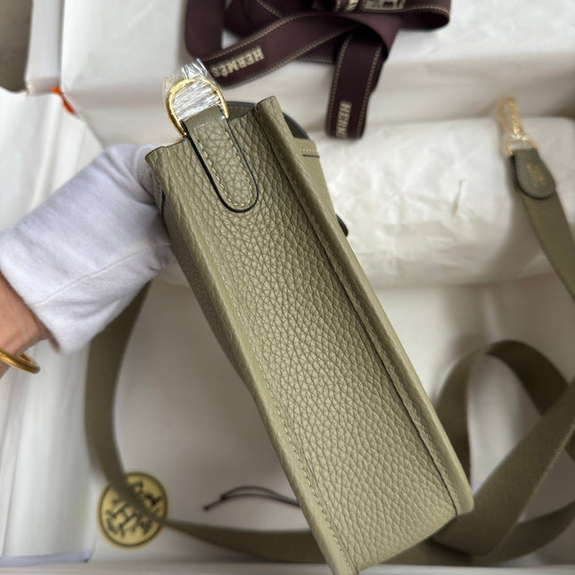 HM 25S EVELYNE 17 CM IN OLIVE GRAY COWHIDE WITH GOLD HARDWARE