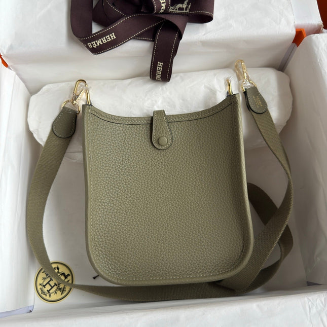 HM 25S EVELYNE 17 CM IN OLIVE GRAY COWHIDE WITH GOLD HARDWARE