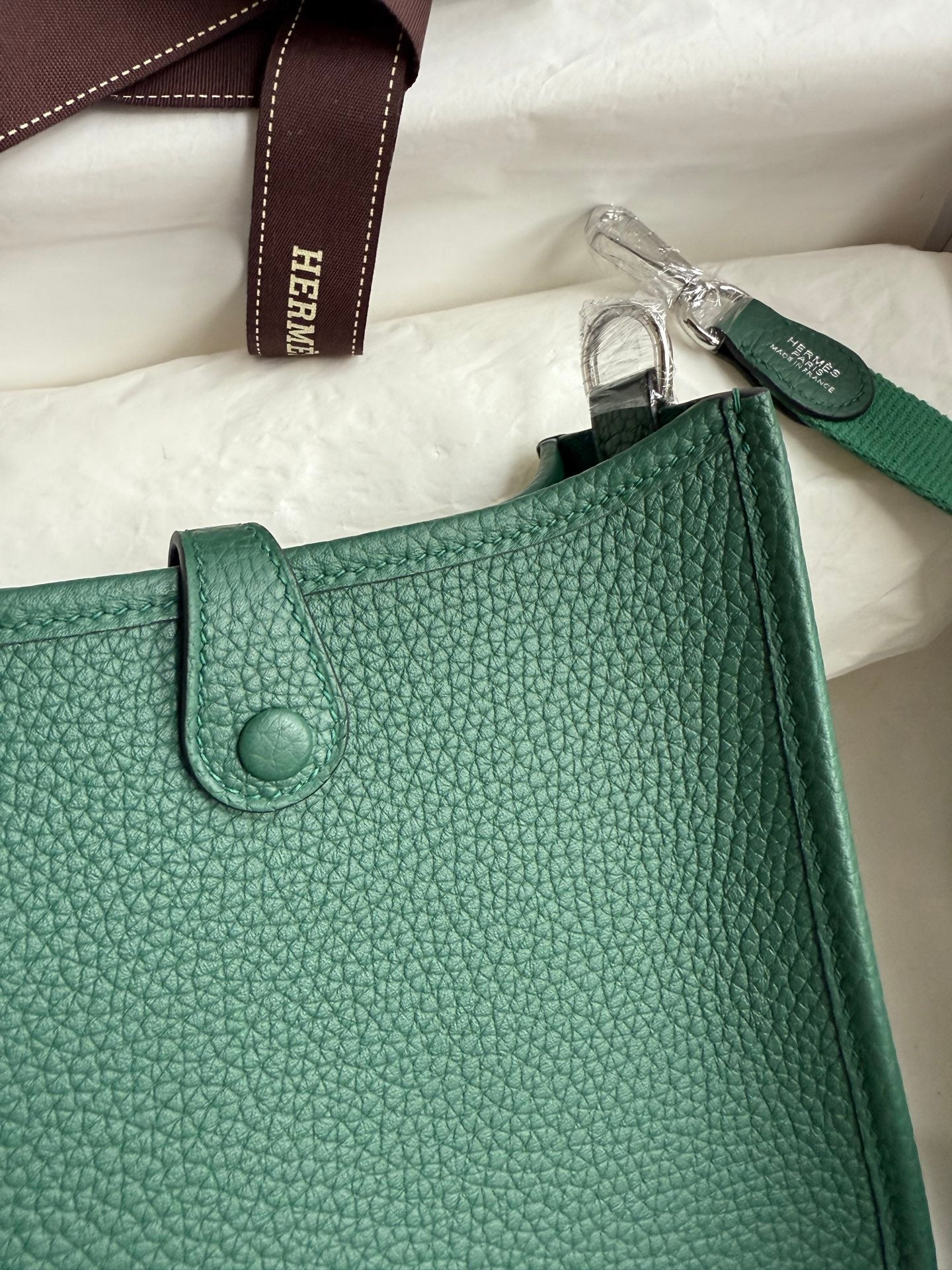 HM 25S EVELYNE 17 CM IN DARK GREEN COWHIDE WITH SILVER HARDWARE