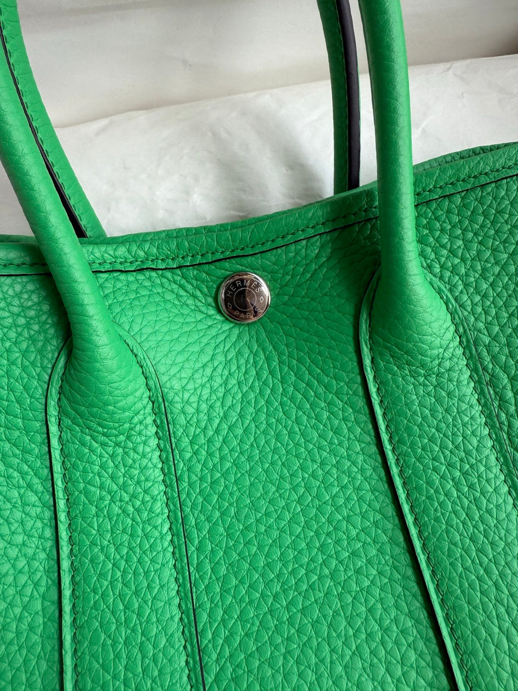 HM 25S GARDEN PARTY 23 CM IN GREEN TOGO