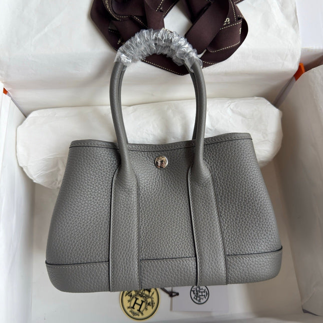 HM 25S GARDEN PARTY 23 CM IN DARK GREY TOGO