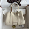 HM 25S GARDEN PARTY 23 CM IN CREAM WHITE TOGO