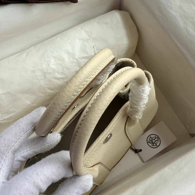 HM 25S GARDEN PARTY 23 CM IN CREAM WHITE TOGO