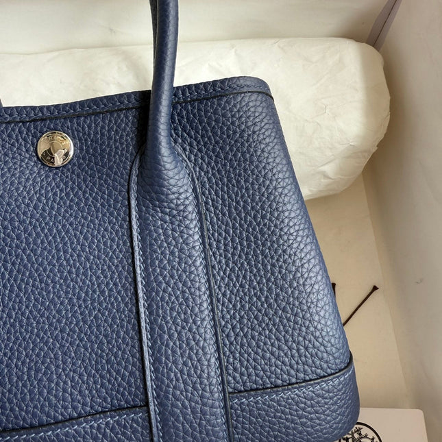 HM 25S GARDEN PARTY 23 CM IN DEEP SLATE BLUE TOGO