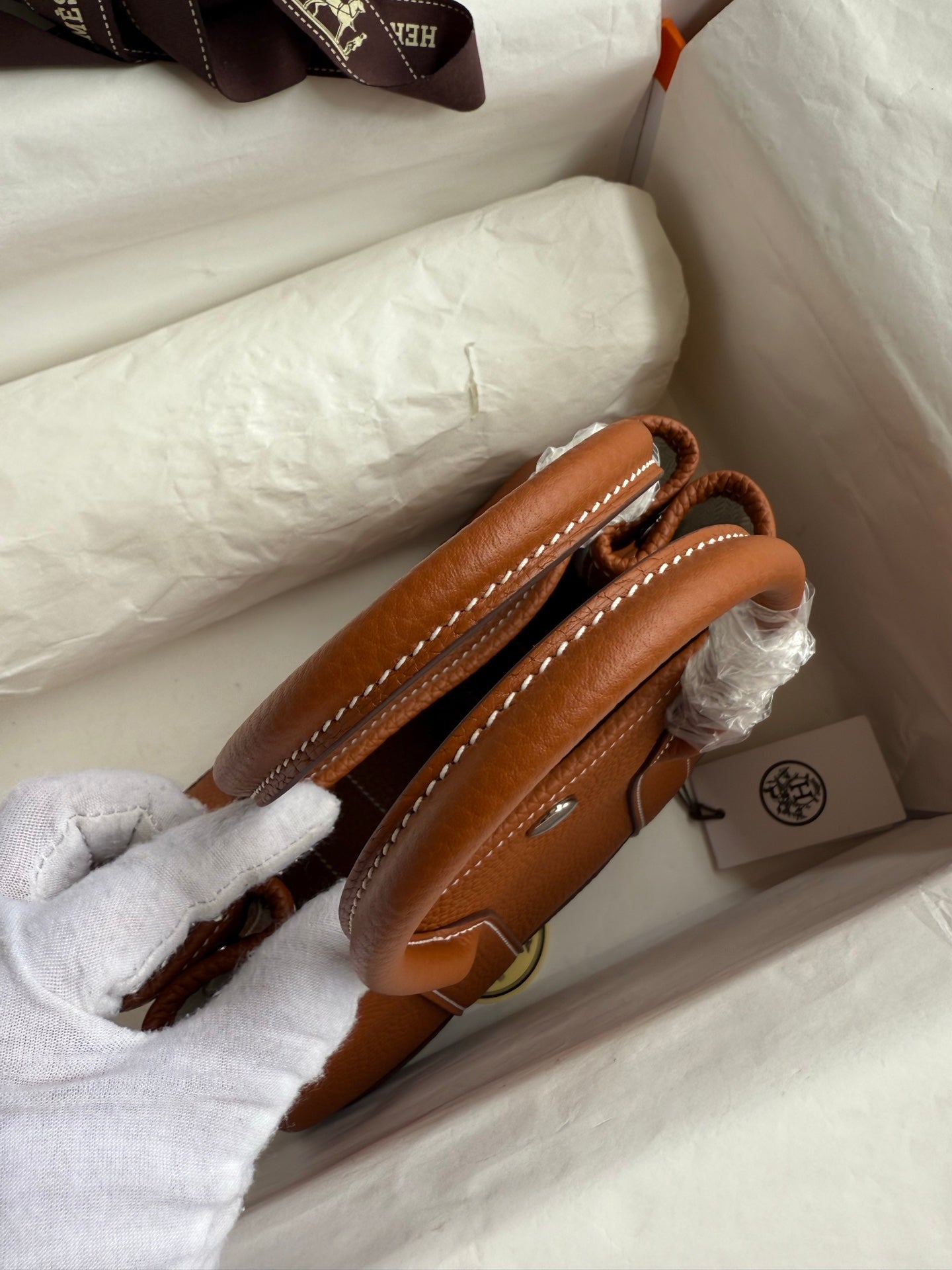HM 25S GARDEN PARTY 23 CM IN CHESTNUT BROWN TOGO