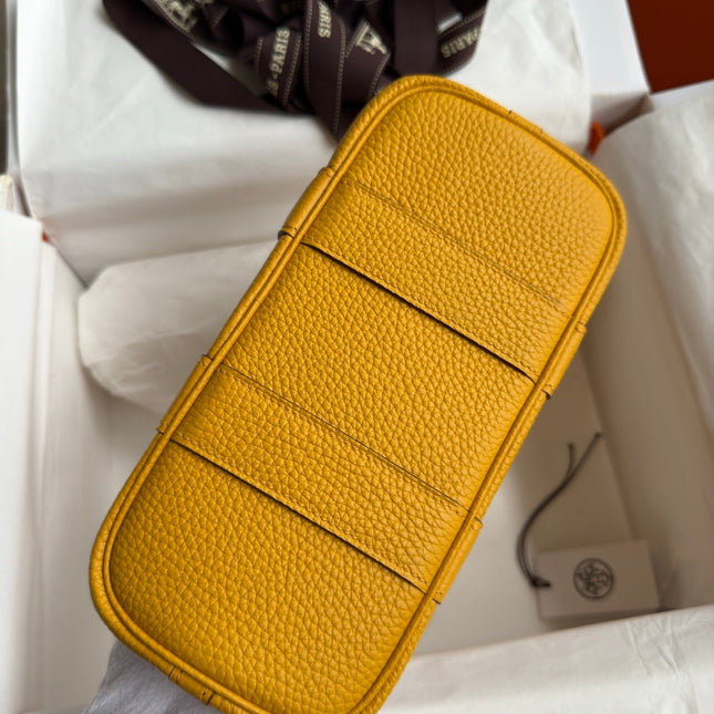 HM 25S GARDEN PARTY 23 CM IN MUSTARD YELLOW TOGO
