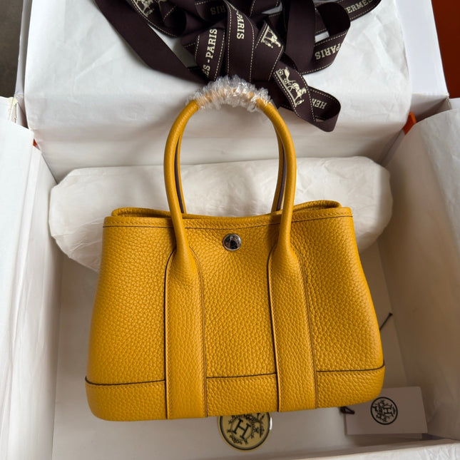 HM 25S GARDEN PARTY 23 CM IN MUSTARD YELLOW TOGO